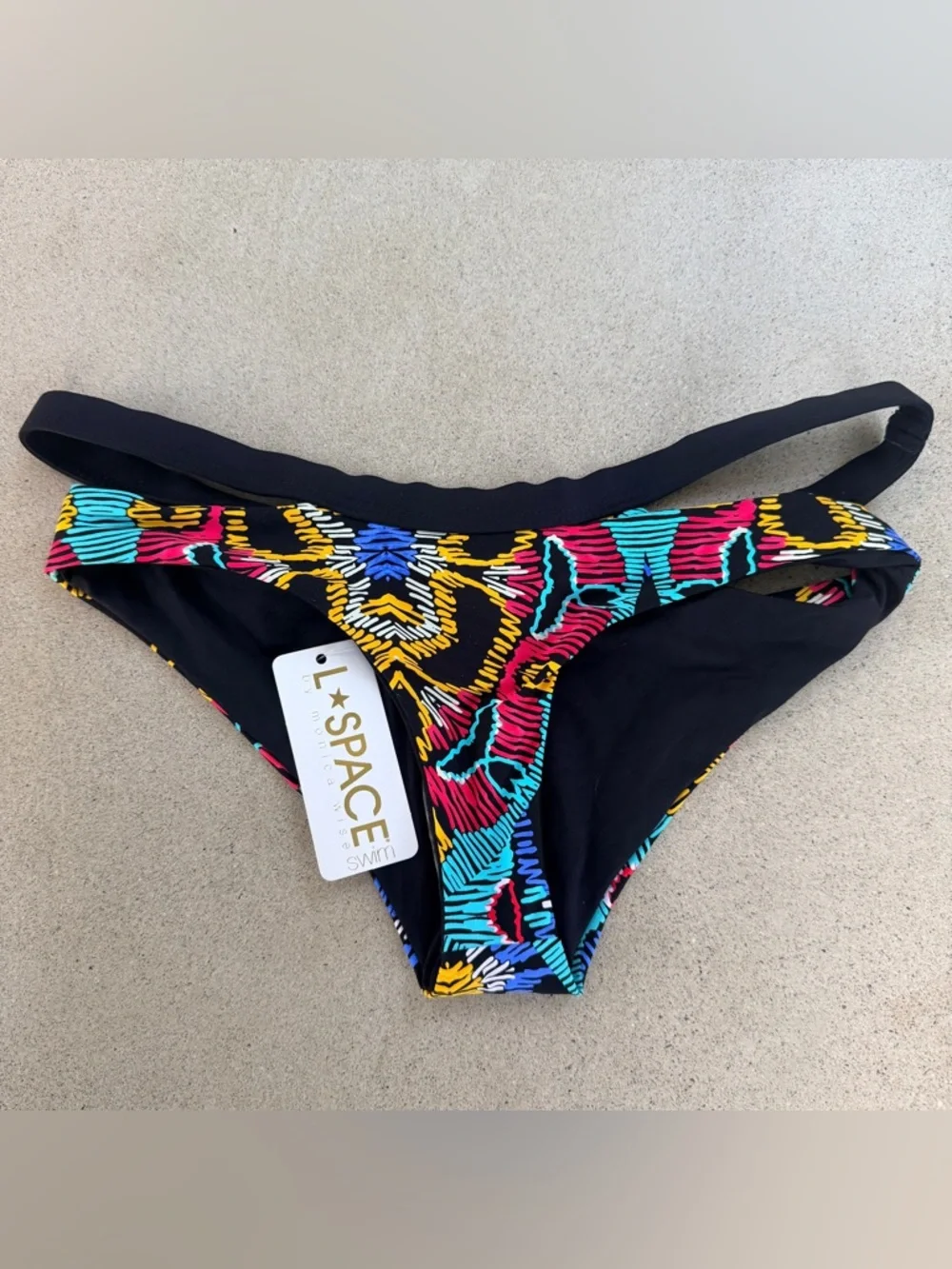 NEW L*Space Moroccan Dreams Hollywood cut out Bikini Bottoms Size Small
